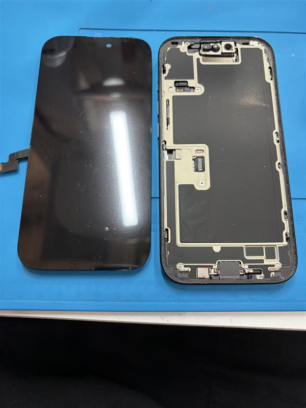 iPhone16Pro（アイフォン）の液漏れを最短で解決したい方は、画面交換なら【スマホ修理工房池袋P‘パルコ店】にお任せ！